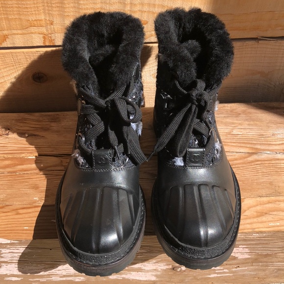 CHANEL Shoes - CHANEL lace up❄️boots